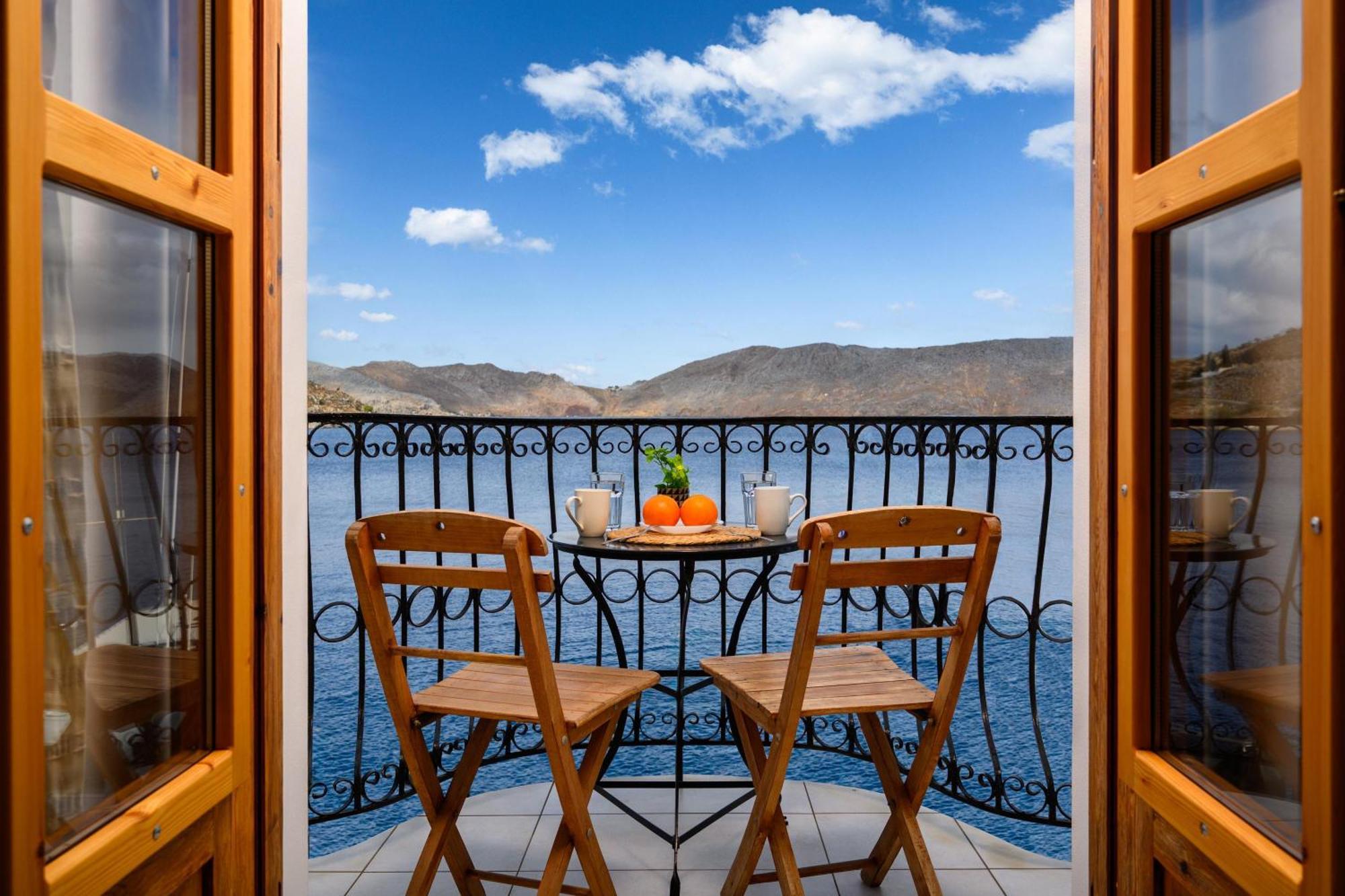Over The Sea Apartments 锡米 外观 照片